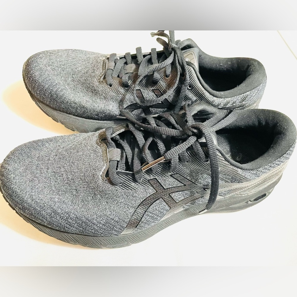 Black Athletic Sneakers